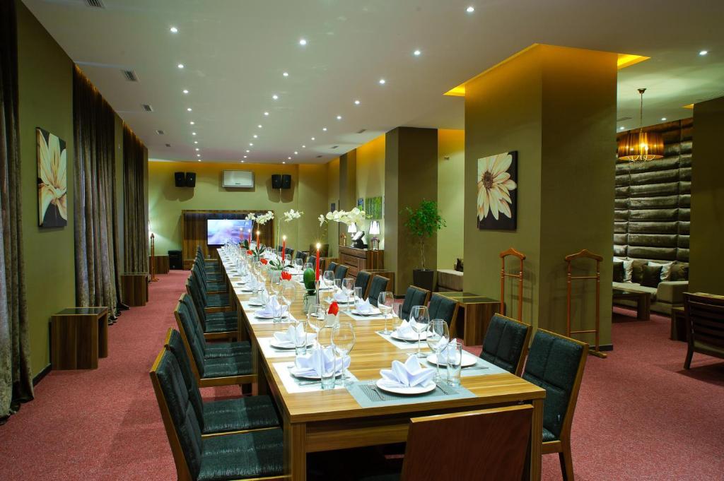 Jelsomino Boutique Hotel Asztana Kültér fotó