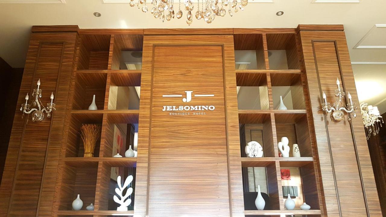 Jelsomino Boutique Hotel Asztana Kültér fotó