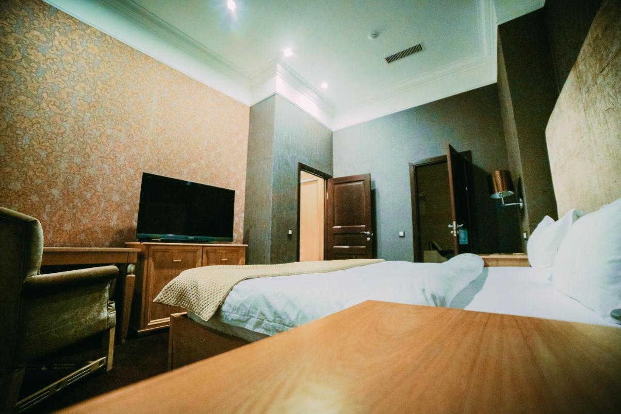 Jelsomino Boutique Hotel Asztana Kültér fotó
