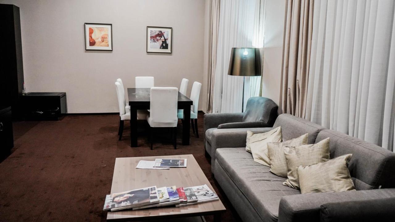 Jelsomino Boutique Hotel Asztana Kültér fotó