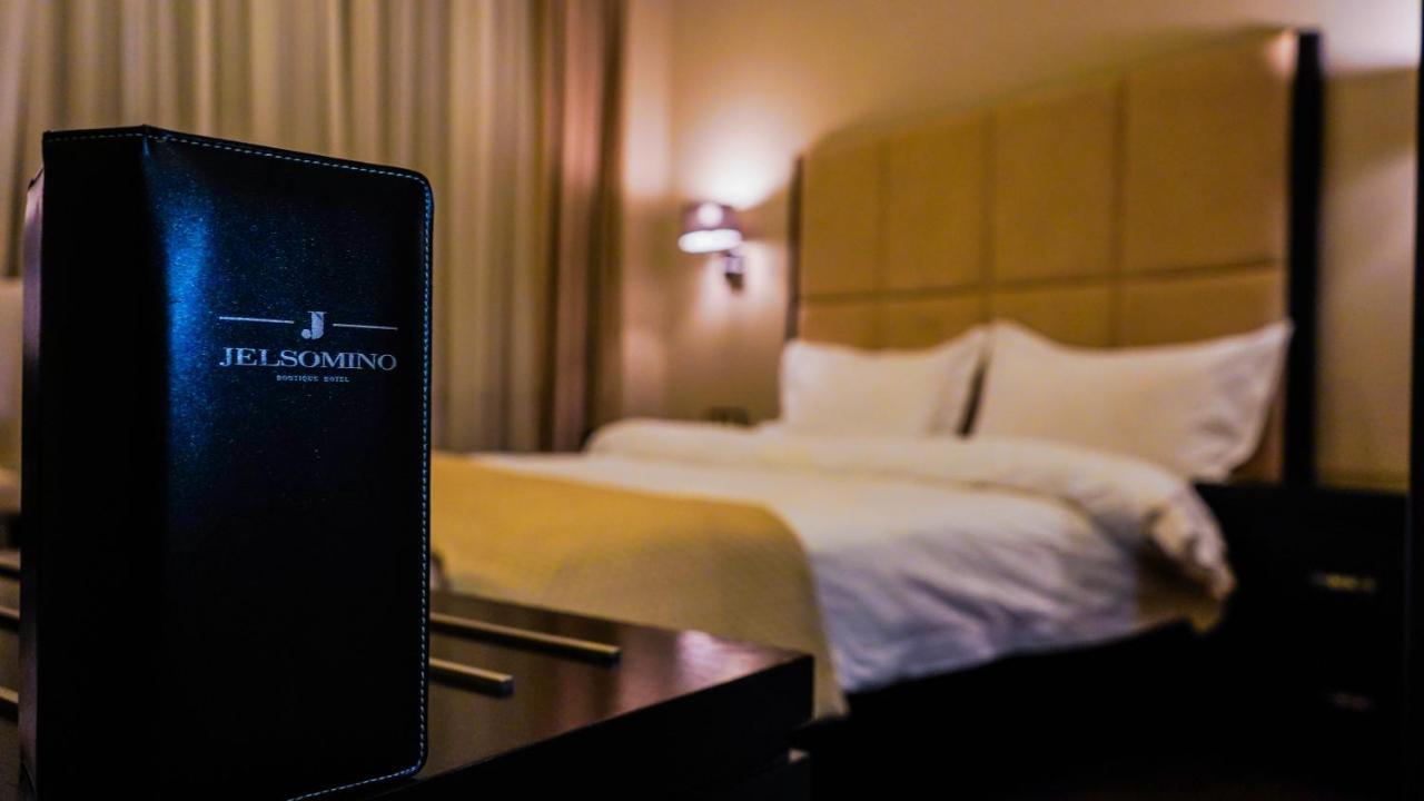 Jelsomino Boutique Hotel Asztana Kültér fotó