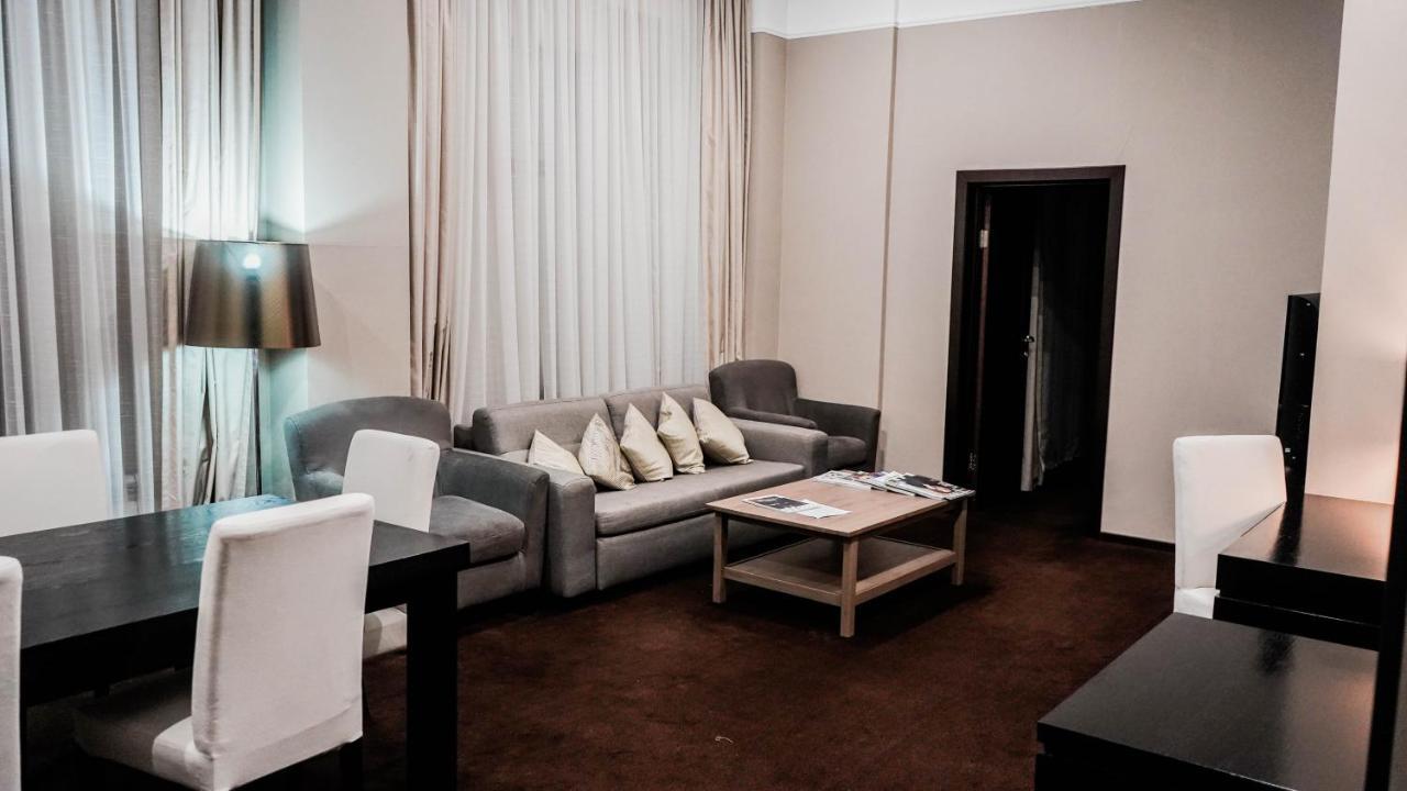 Jelsomino Boutique Hotel Asztana Kültér fotó
