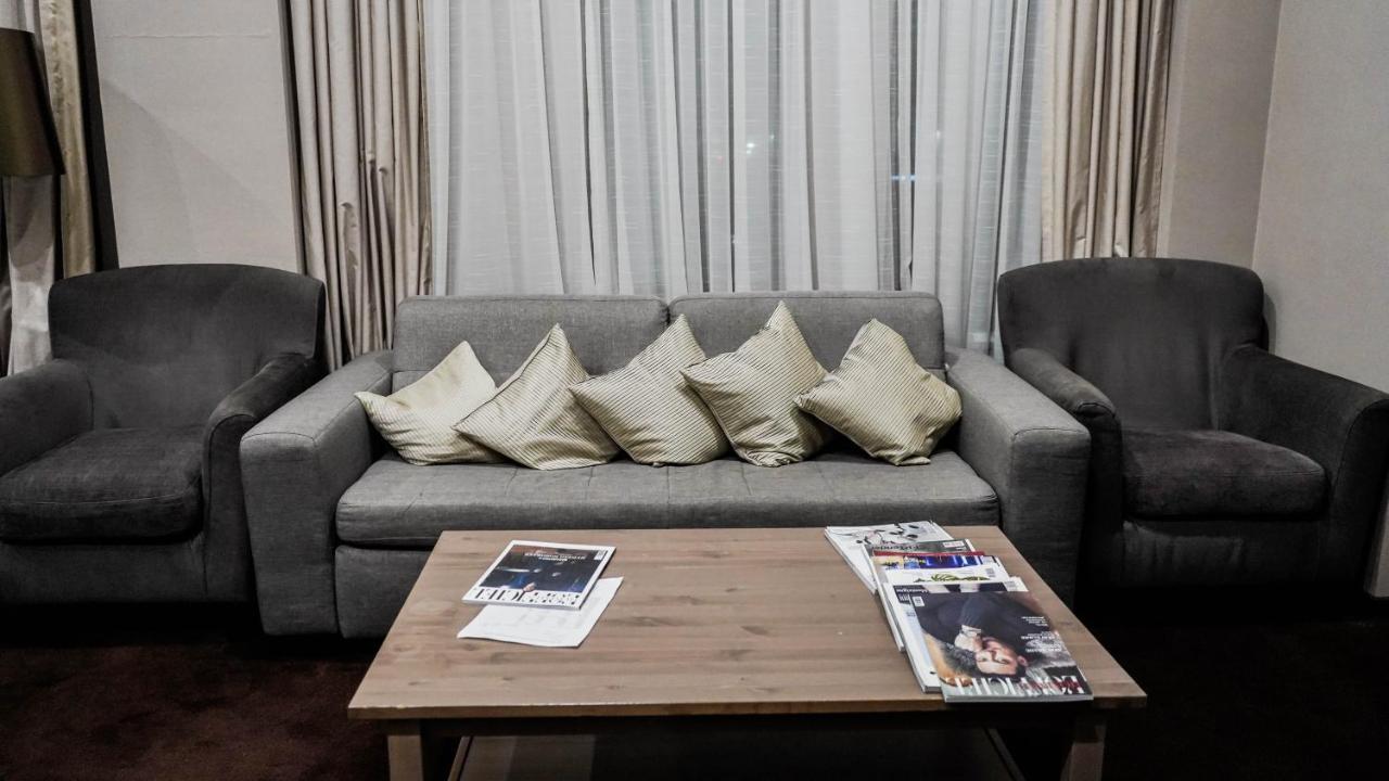 Jelsomino Boutique Hotel Asztana Kültér fotó